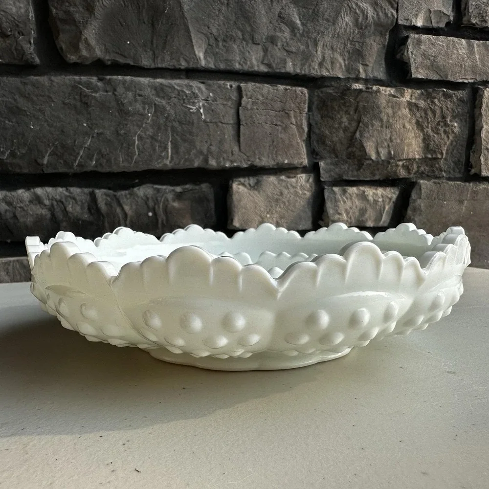 Vintage Fenton 8